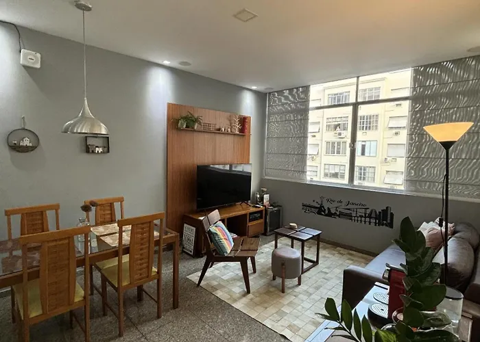 Lgbt Friendly - Quarto Em Ipanema Posto 9 - Casa De Vitor E Carlos